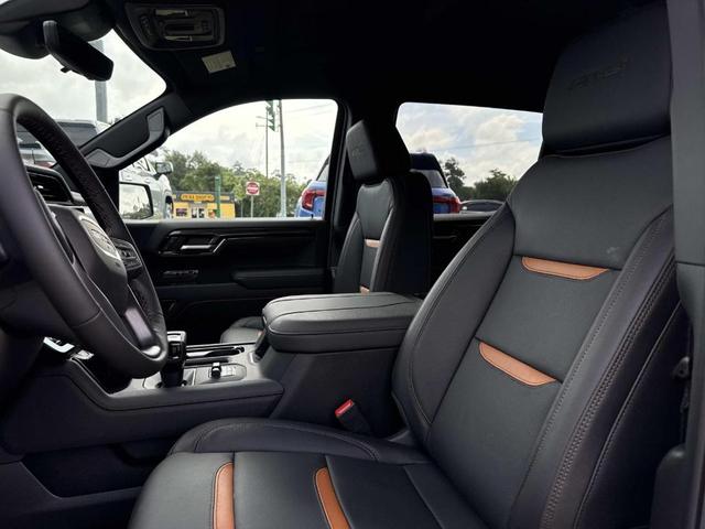 Photo of 2025 Onyx Black GMC Sierra 1500