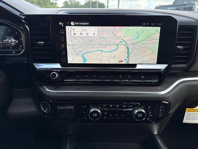 Photo of 2025 Summit White GMC Sierra 1500