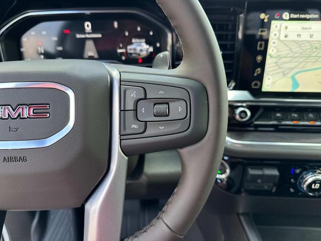 Photo of 2025 Summit White GMC Sierra 1500