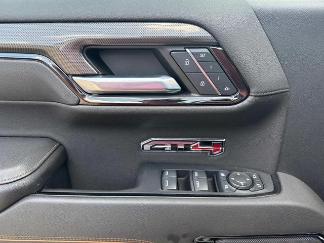 Photo of 2022 Summit White GMC Sierra 1500