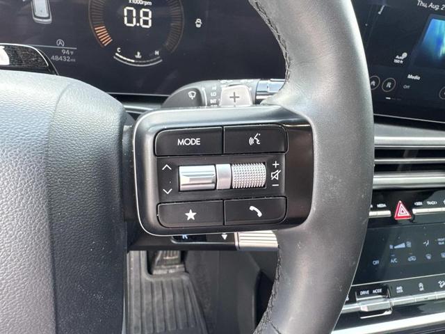 Photo of 2024 Hampton Gray Hyundai SANTA FE