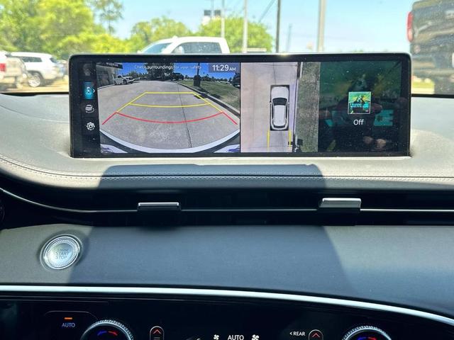 Photo of 2025 Alta White Genesis GV70