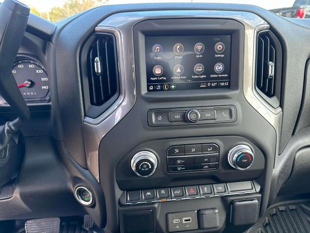 Photo of 2025 Summit White GMC Sierra 1500