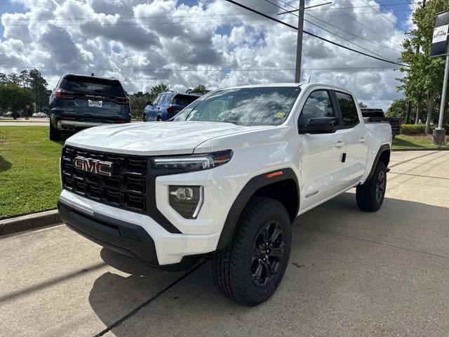 Photo of 2025 Summit White GMC Canyon