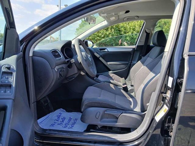 Photo of 2010 Black Volkswagen Golf