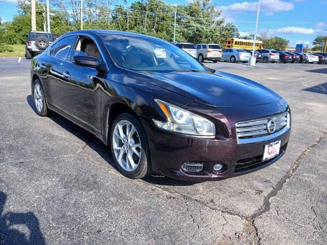 Photo of 2013 Purple Nissan Maxima