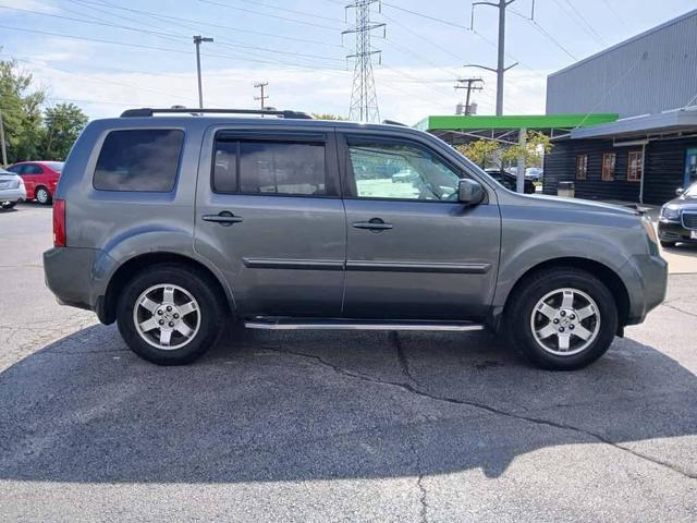 Photo of 2009 Gray Honda Pilot