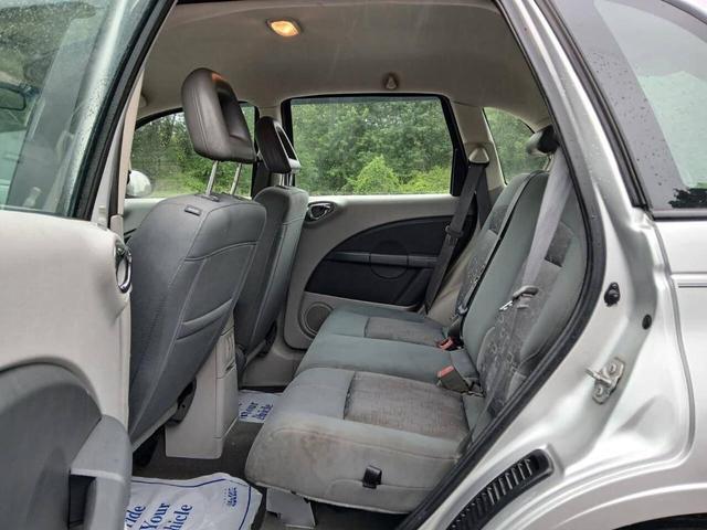 Photo of 2009 Silver Chrysler PT Cruiser
