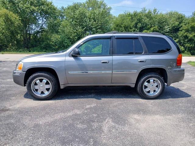 Photo of 2009 Gray GMC Envoy