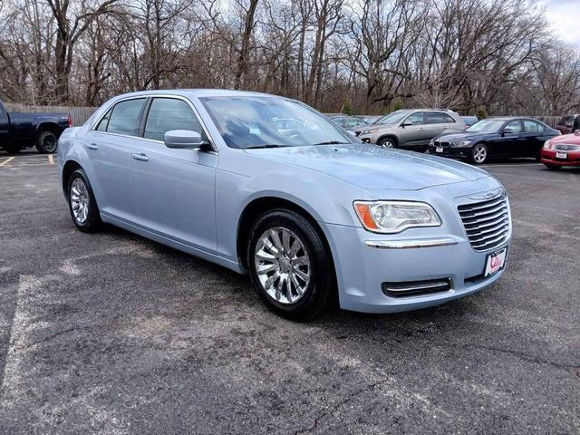 Photo of 2013 Blue Chrysler 300