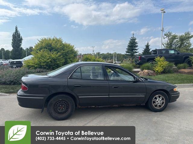 Photo of 2001 Graphite Metallic Buick Century