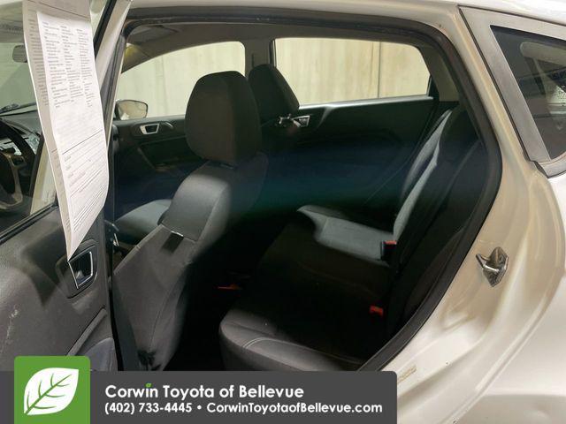 Photo of 2014 Oxford White Ford Fiesta