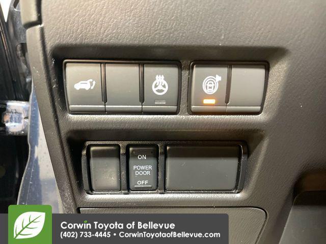 Photo of 2022 Hermosa Blue Pearl Nissan Armada
