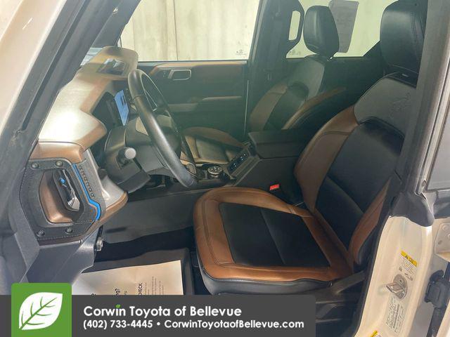 Photo of 2023 Oxford White Ford Bronco