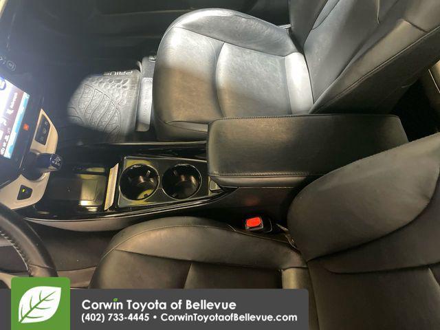 Photo of 2017 Blue Magnetism Toyota Prius Prime