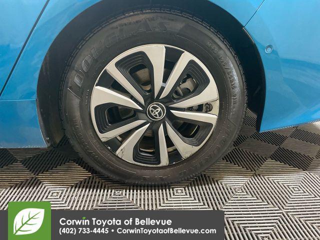 Photo of 2017 Blue Magnetism Toyota Prius Prime