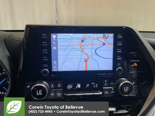 Photo of 2021 Magnetic Gray Metallic Toyota Highlander Hybrid