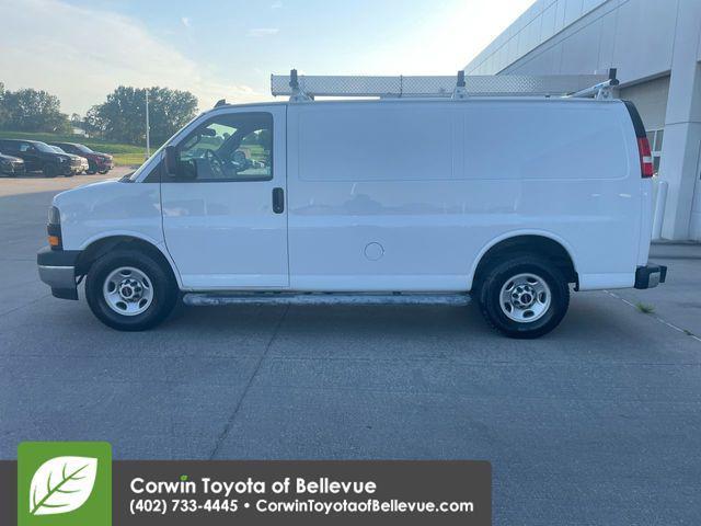 Photo of 2019 Summit White GMC Savana 2500