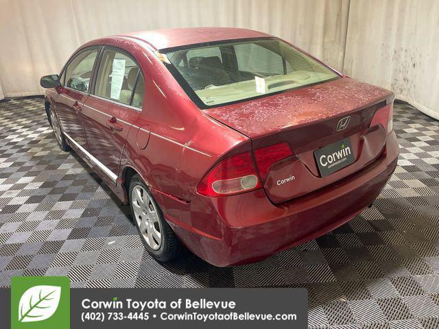 Photo of 2006 Tango Red Pearl Honda Civic