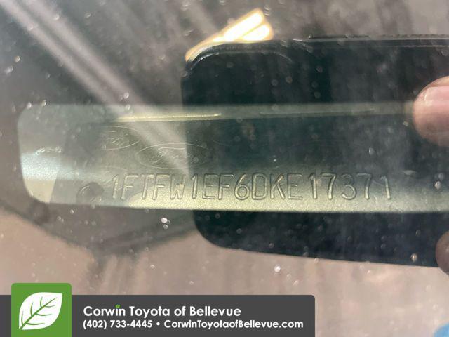 Photo of 2013 White Platinum Clearcoat Metallic Ford F-150