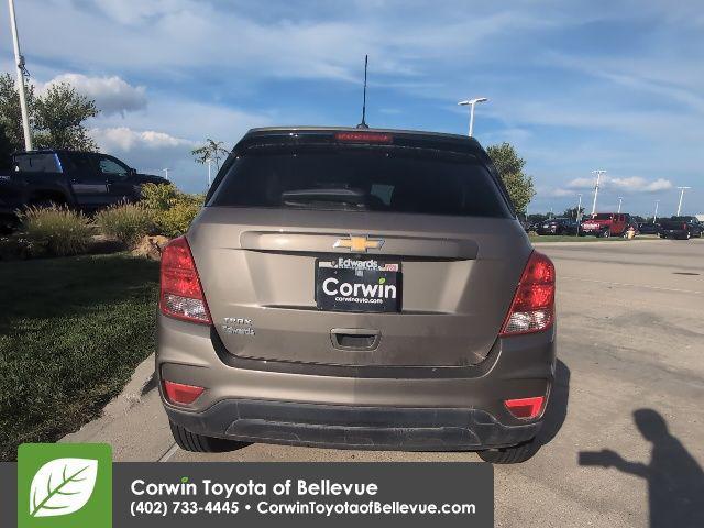 Photo of 2020 Stone Gray Metallic Chevrolet Trax