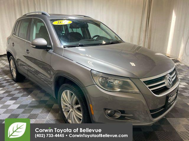 Photo of 2011 Alpine Gray Metallic Volkswagen Tiguan