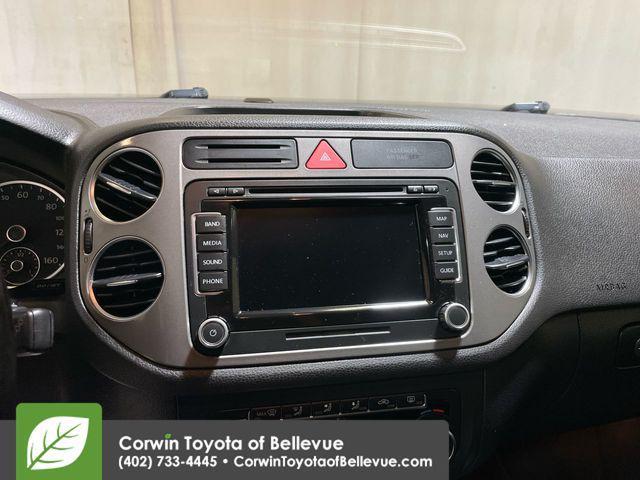 Photo of 2011 Alpine Gray Metallic Volkswagen Tiguan