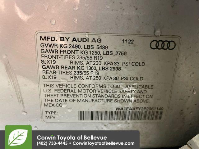 Photo of 2023 Mythos Black Metallic Audi Q5