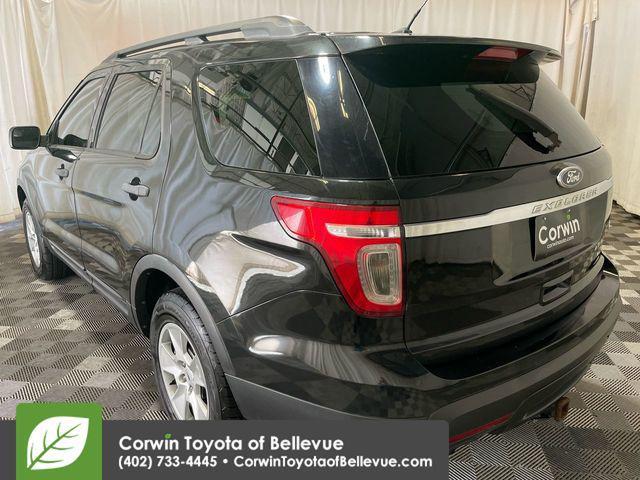 Photo of 2014 Tuxedo Black Metallic Ford Explorer