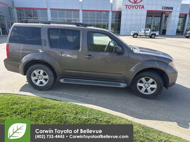 Photo of 2008 Mocha Metallic Nissan Pathfinder