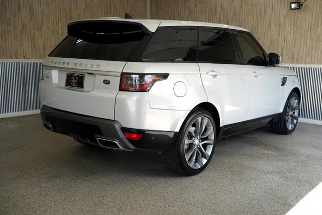 Photo of 2018 Gray Land Rover Range Rover Sport