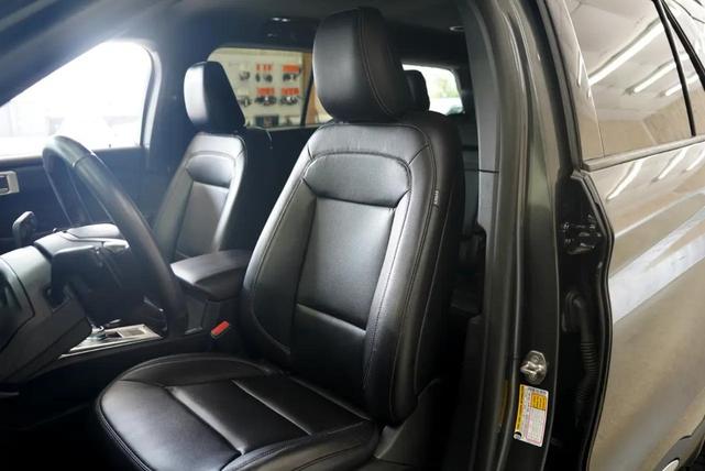 Photo of 2020 Magnetic Metallic Ford Explorer
