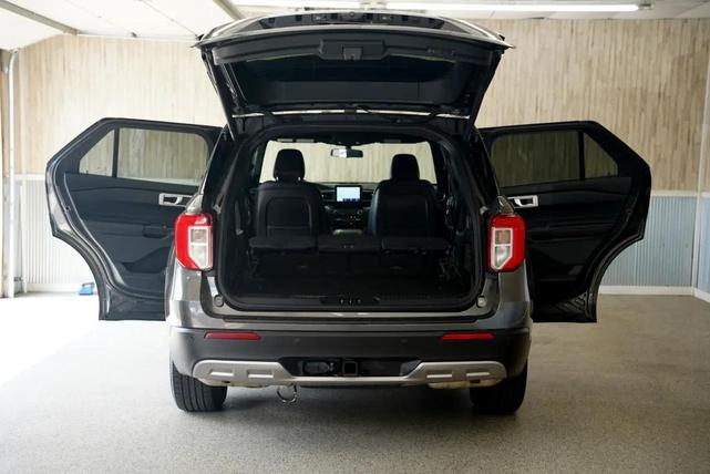 Photo of 2020 Magnetic Metallic Ford Explorer