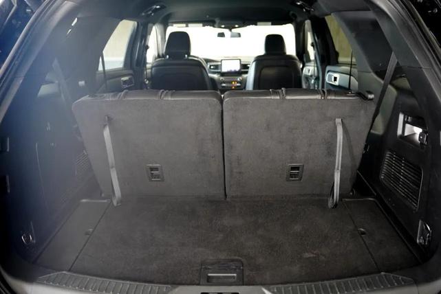 Photo of 2020 Magnetic Metallic Ford Explorer