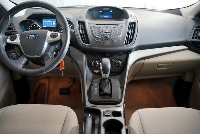 Photo of 2015 Magnetic Ford Escape