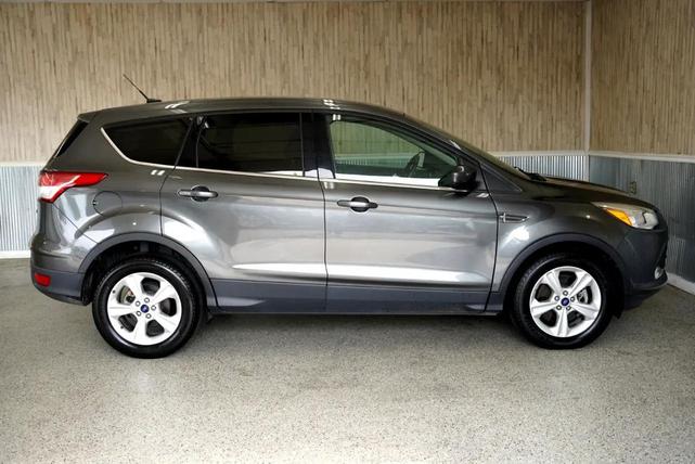 Photo of 2015 Magnetic Ford Escape