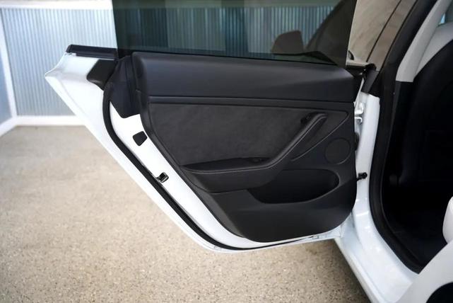 Photo of 2023 Pearl White Multi-Coat Tesla Model 3