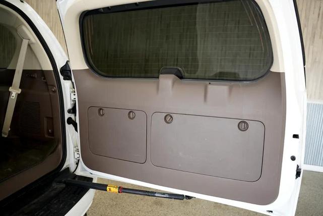 Photo of 2015 Starfire Pearl Lexus GX 460