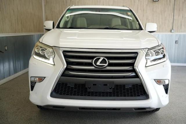 Photo of 2015 Starfire Pearl Lexus GX 460