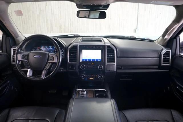 Photo of 2020 Star White Metallic Tri-Coat Ford Expedition Max