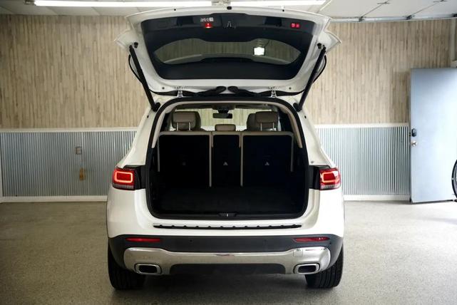 Photo of 2021 White Mercedes-Benz GLB 250