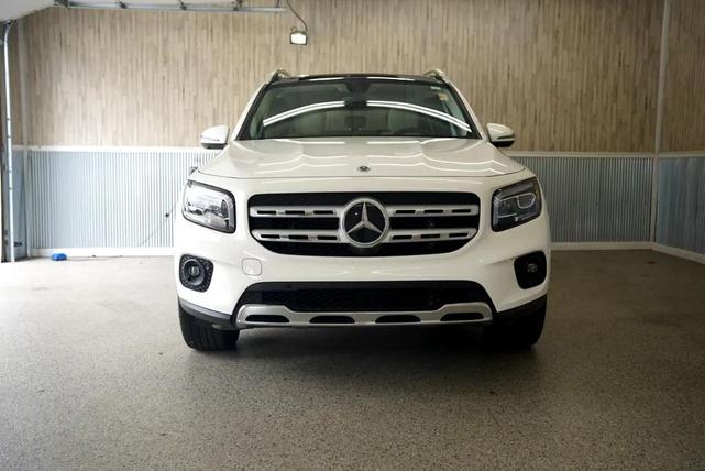 Photo of 2021 White Mercedes-Benz GLB 250