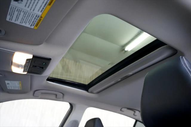 Photo of 2023 Gun Metallic Nissan Altima