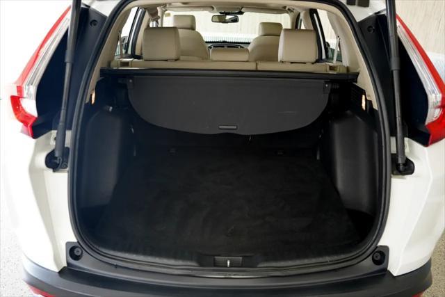 Photo of 2019 Platinum White Pearl Honda CR-V