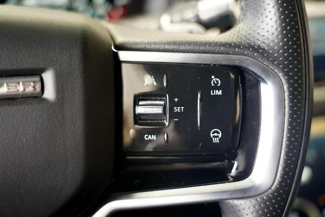 Photo of 2022 Gray Land Rover Range Rover Evoque