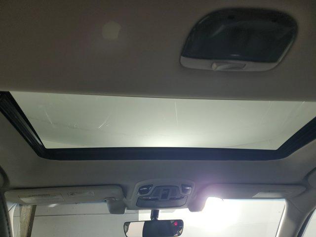 Photo of 2022 Crystal White Pearl Subaru Outback
