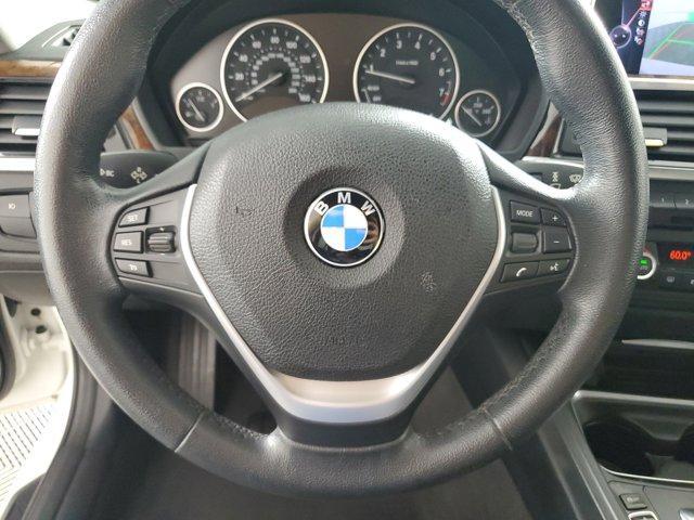 Photo of 2014 Alpine White BMW 328