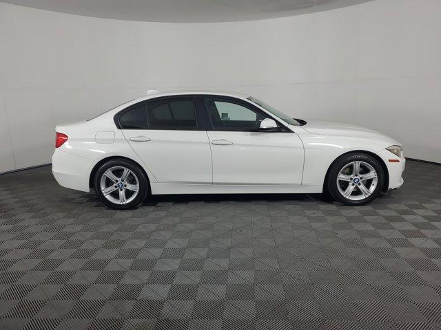 Photo of 2014 Alpine White BMW 328