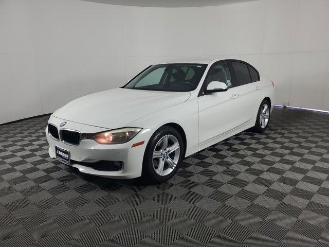 Photo of 2014 Alpine White BMW 328