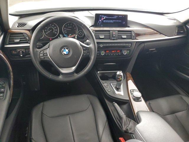 Photo of 2014 Alpine White BMW 328